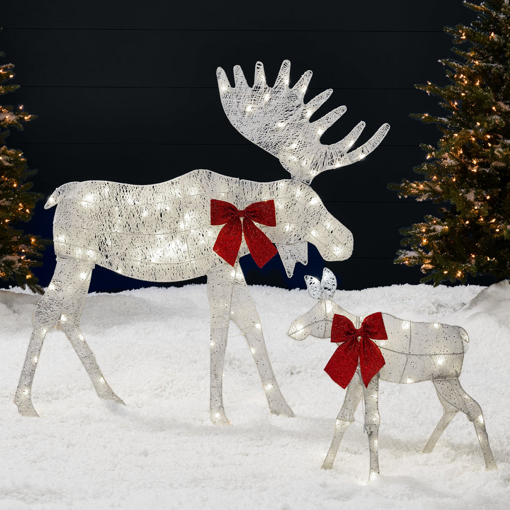 2-Piece Lighted 2D Christmas Moose Set Outdoor Decor with 125 LED Lights - 4ft for indoor and outdoor holiday displays